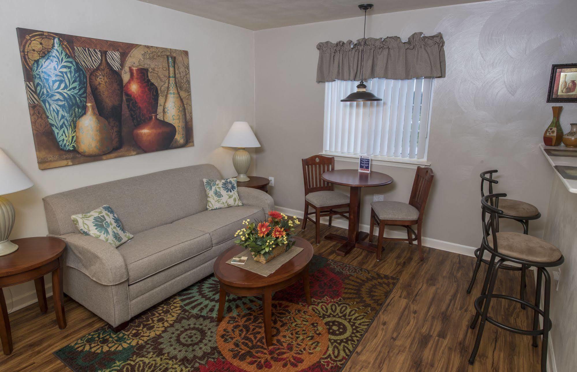 Affordable Corporate Suites Of Lynchburg Exterior photo